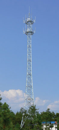 四柱钢管通信塔